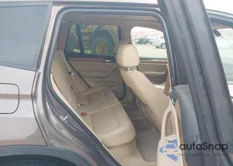 2014 BMW X3 xDrive28I z USA, uszkodzony, nr VIN 5UXWX9C59E0D26535